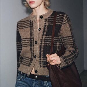 Zara Brown and Black Plaid Knitted Size M Cardigan